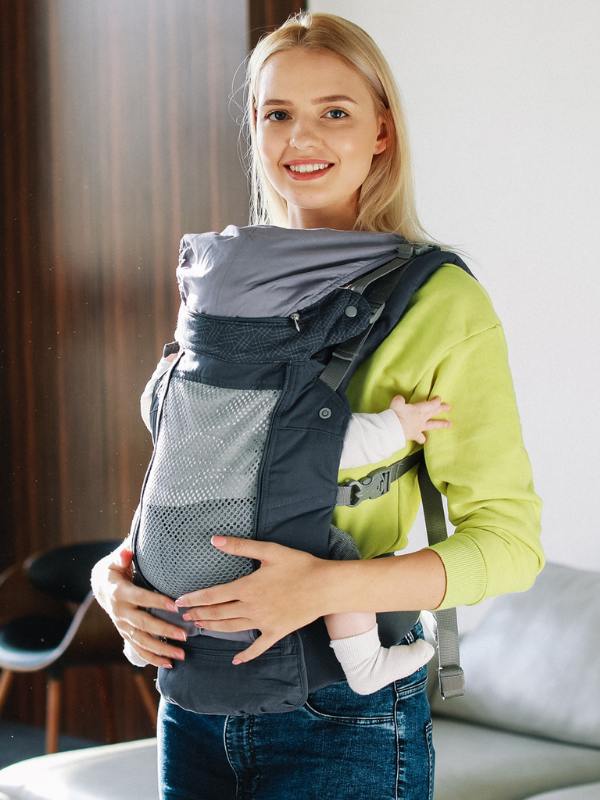 imagen de la mochila love and carry air x con beb&eacute;s de mas de 4 meses
